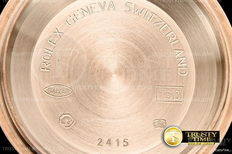 1030 RDD0219E – DayDate 36mm RelaxedFit 695